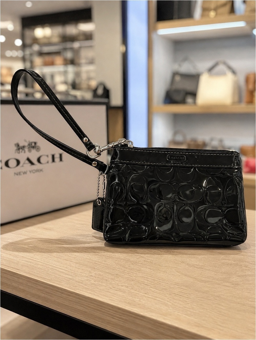 Coach Black Patent Leather Signature C Wristlet Clutch Wallet